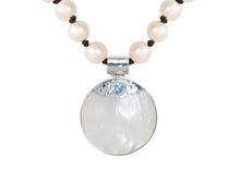 Load image into Gallery viewer, Blue Topaz Shell Pearl Necklace