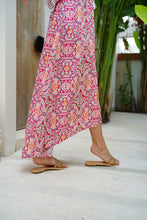 Load image into Gallery viewer, Kuta Kimono in Dark Pink