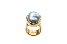 Load image into Gallery viewer, Gold Tahitian Pearl Ring
